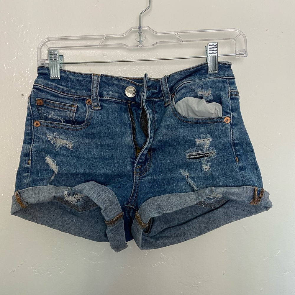 American Eagle Size 4 Super-stretch High Rise Shortie
